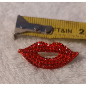 Red Hot Lips, Red & Gold Rhinestone Lips Brooch